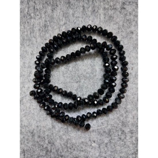 Бусины стеклянные 4 мм цв. черный, цена за 50 шт